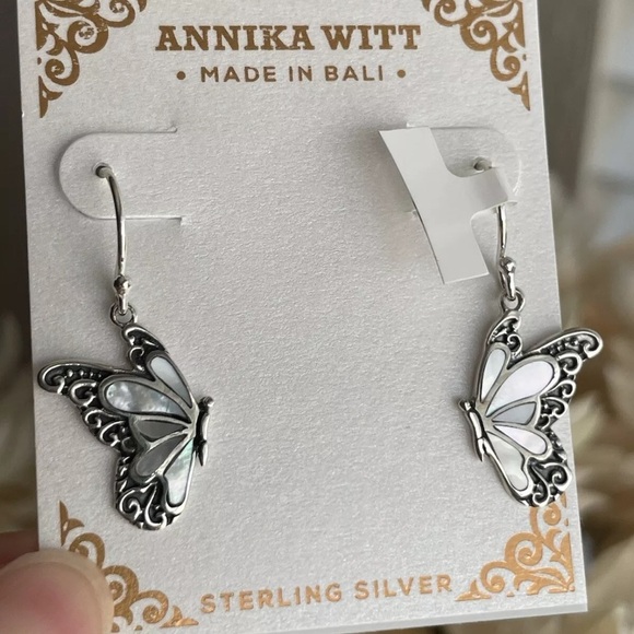 ANNIKA WITT BALI STERLING SILVER ABALONE MOTHER OF PEARL SHELL BUTTERFLY… - Picture 2 of 2